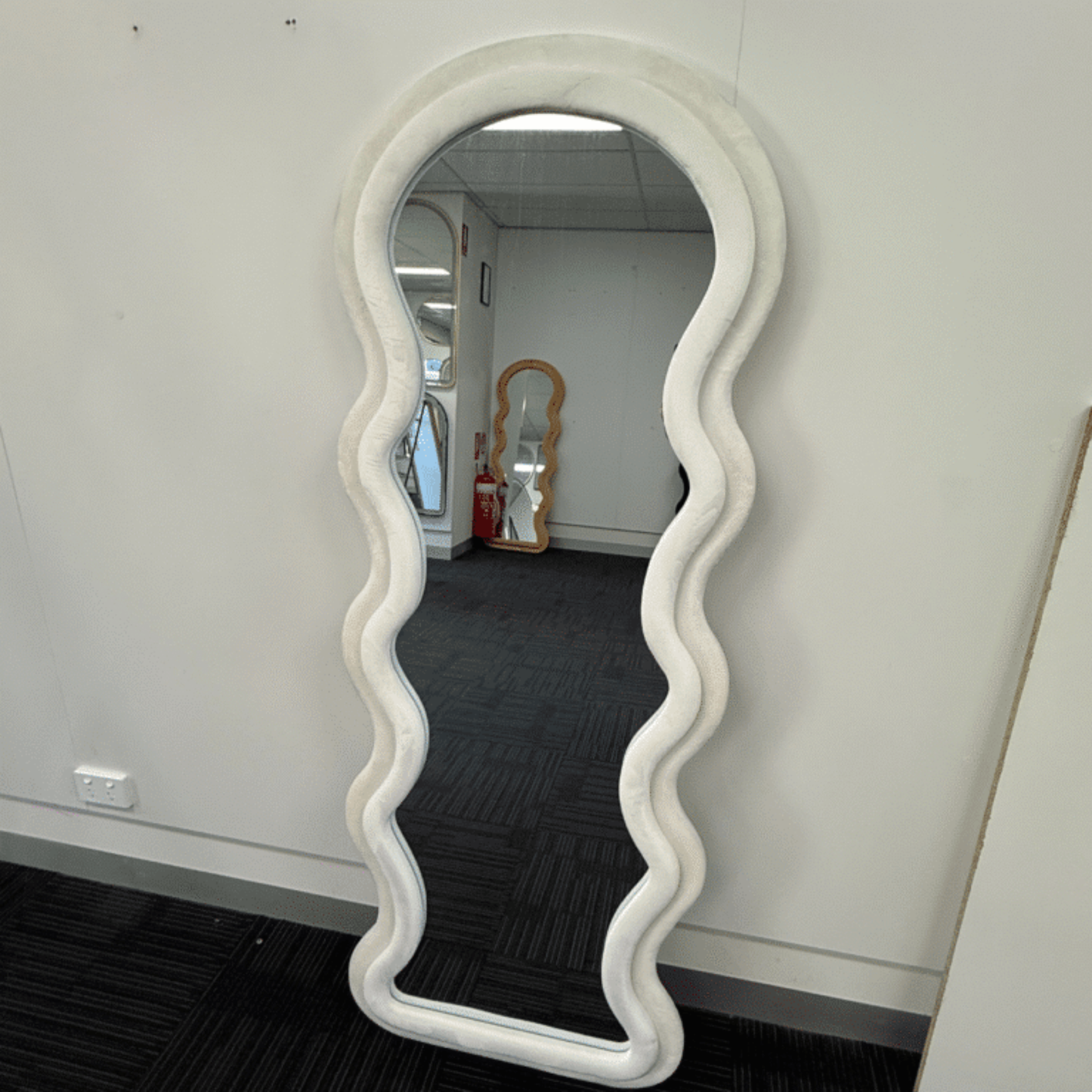 Mirror Standing Hanging Leaning Wall Bedroom