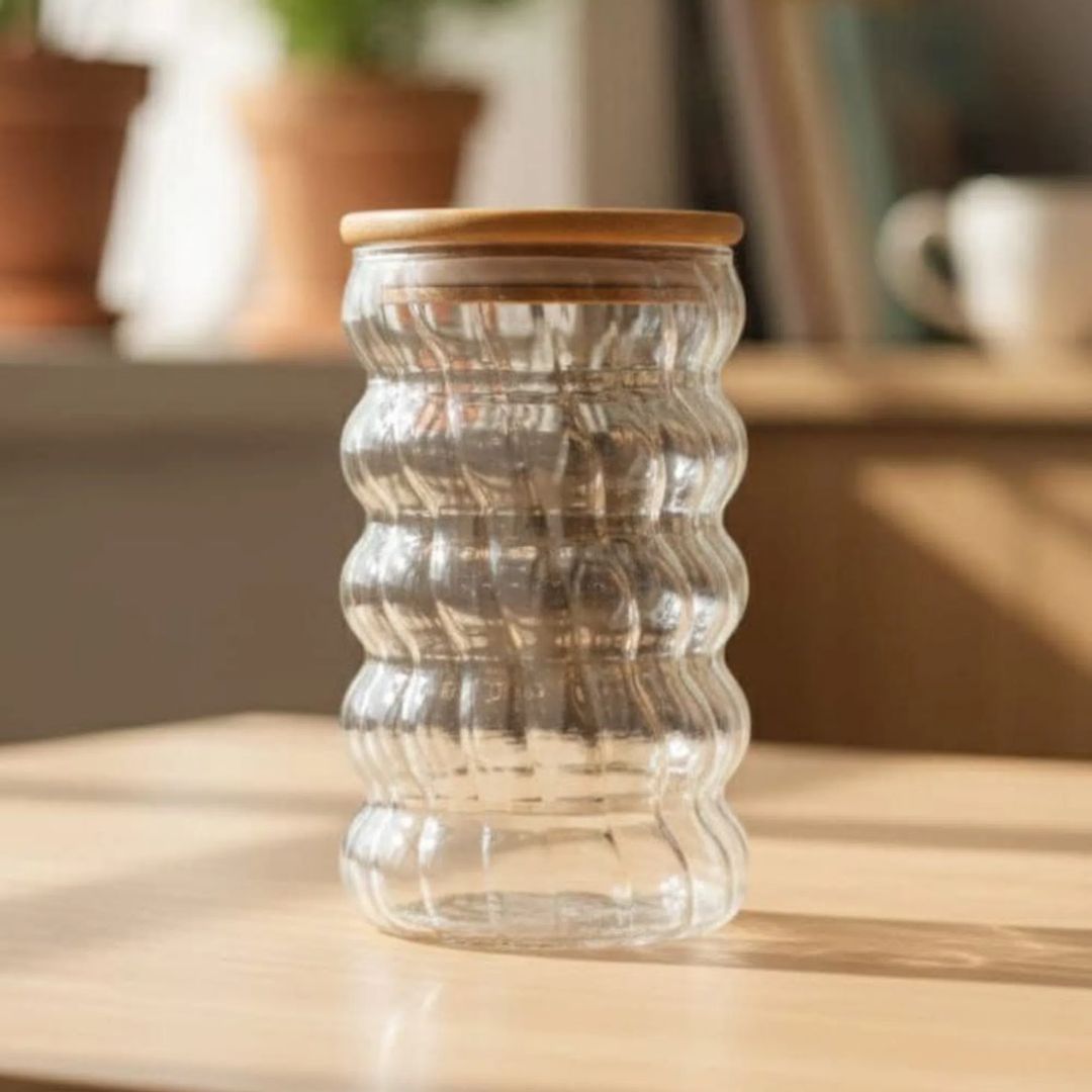 16 oz glass cup comes with bamboo lid and reusable glass straw